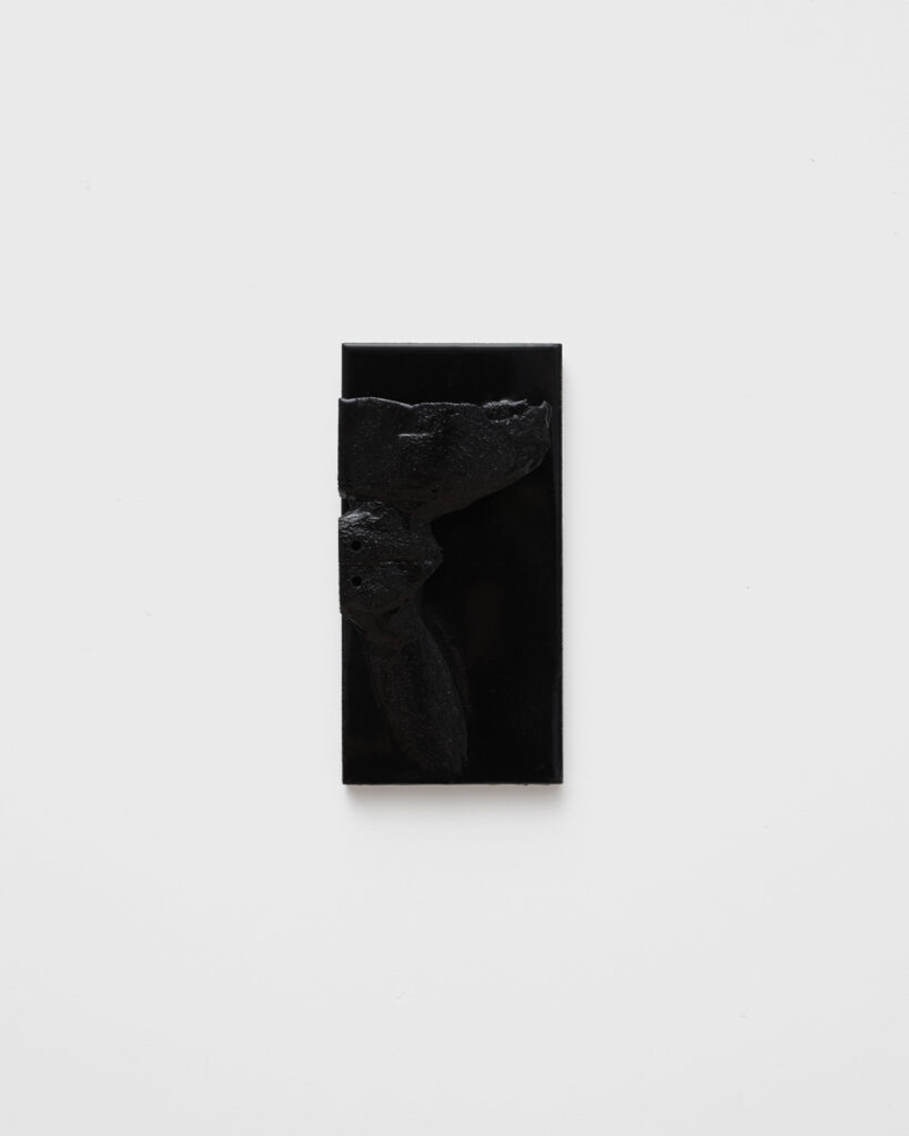 Graal bas-relief by Arthur Bitsch, created in 2025, made of MDF and 3D-printed PETG, coated with Dark Matter, exploring the symbolism of the archaic grail.