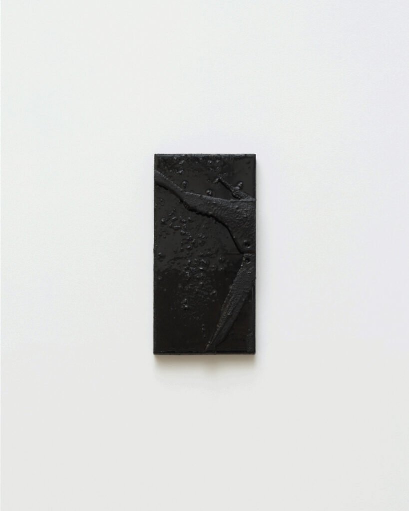 Gnomon bas-relief by Arthur Bitsch, created in 2026, made of MDF and 3D-printed PETG, coated with Dark Matter, exploring the concept of nigredo.