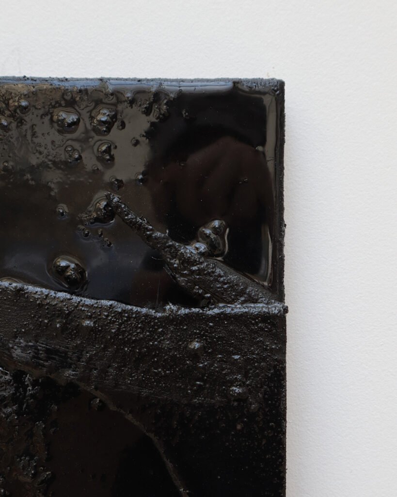Gnomon bas-relief by Arthur Bitsch, created in 2026, made of MDF and 3D-printed PETG, coated with Dark Matter, exploring the concept of nigredo.