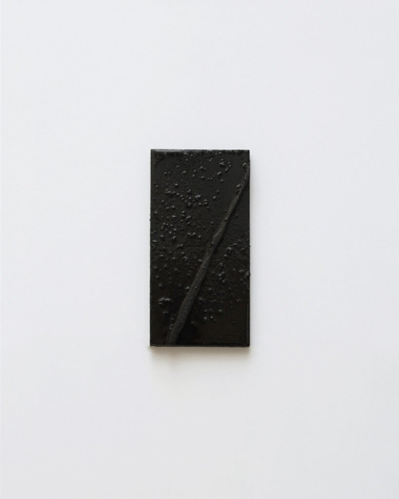 Virga bas-relief by Arthur Bitsch, created in 2026, made of MDF and 3D-printed PETG, coated with Dark Matter, exploring the concept of nigredo.